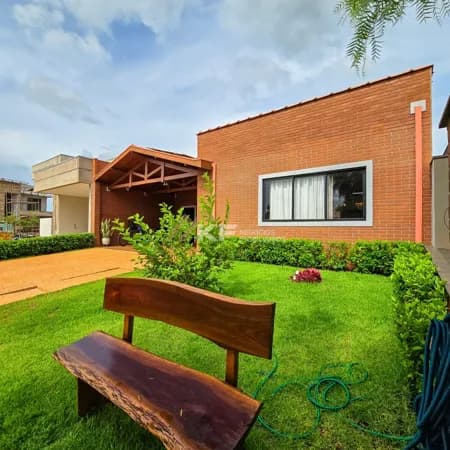 Casa em Condomínio à Venda no Vivendas da Mata - Ribeirão Preto / SP