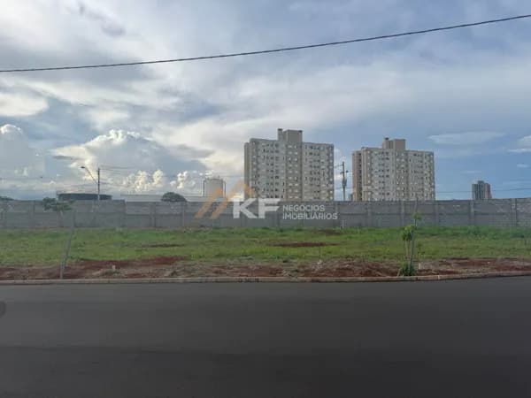 Terreno em Loteamento à Venda no Jardins do Parque - Ribeirão Preto / SP