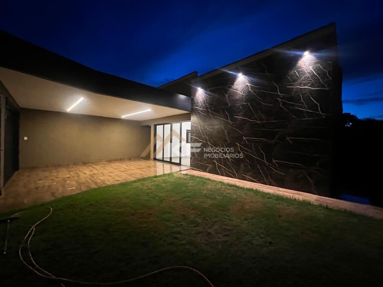 Casa à Venda no Jardim Santa Cecília - Ribeirão Preto/SP