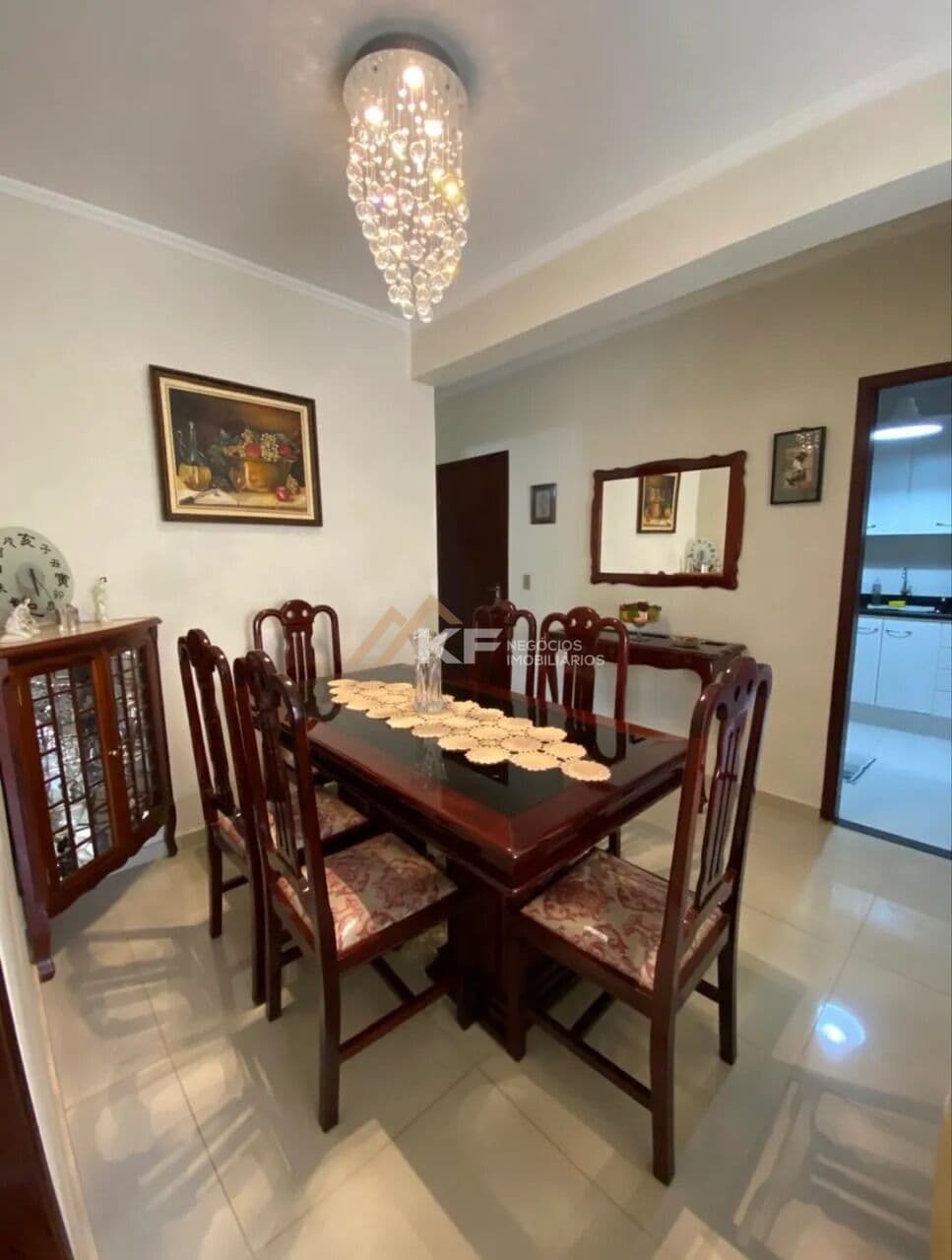 Apartamento à Venda no Jardim Irajá - Ribeirão Preto / SP