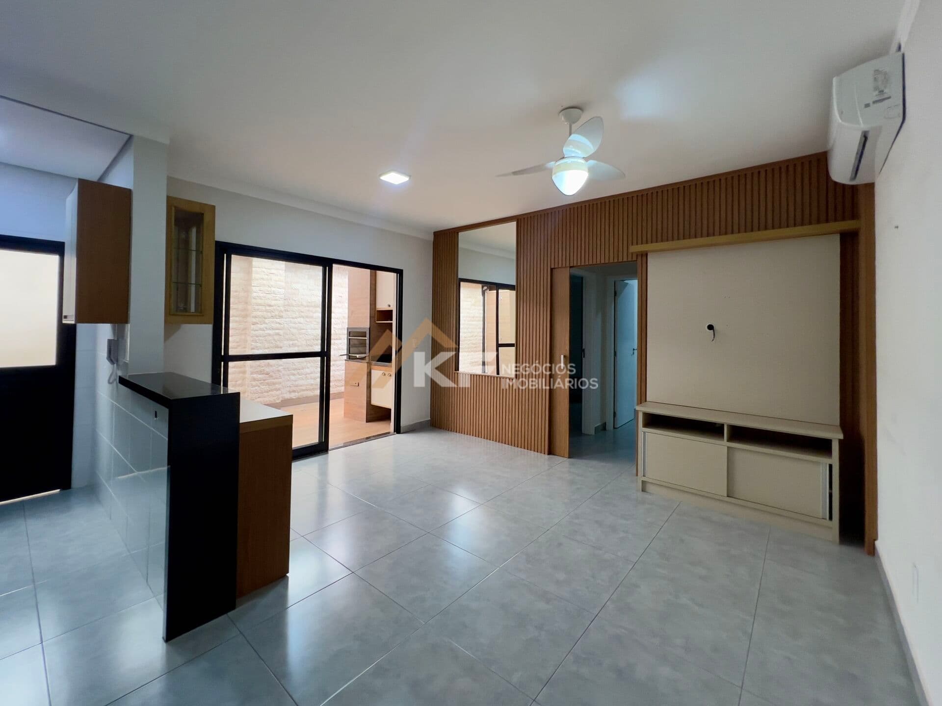 Apartamento térreo com quintal - 2 Suítes - 2 Vagas à Venda no Jardim Nova Aliança Sul - Ribeirão Preto / SP