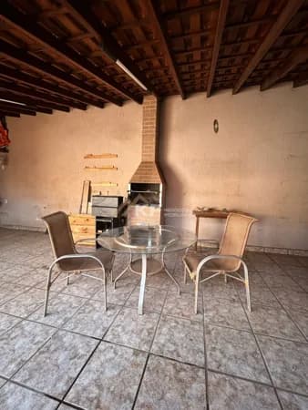 Casa á venda - Jardim Antarctica -Ribeirão Preto / SP