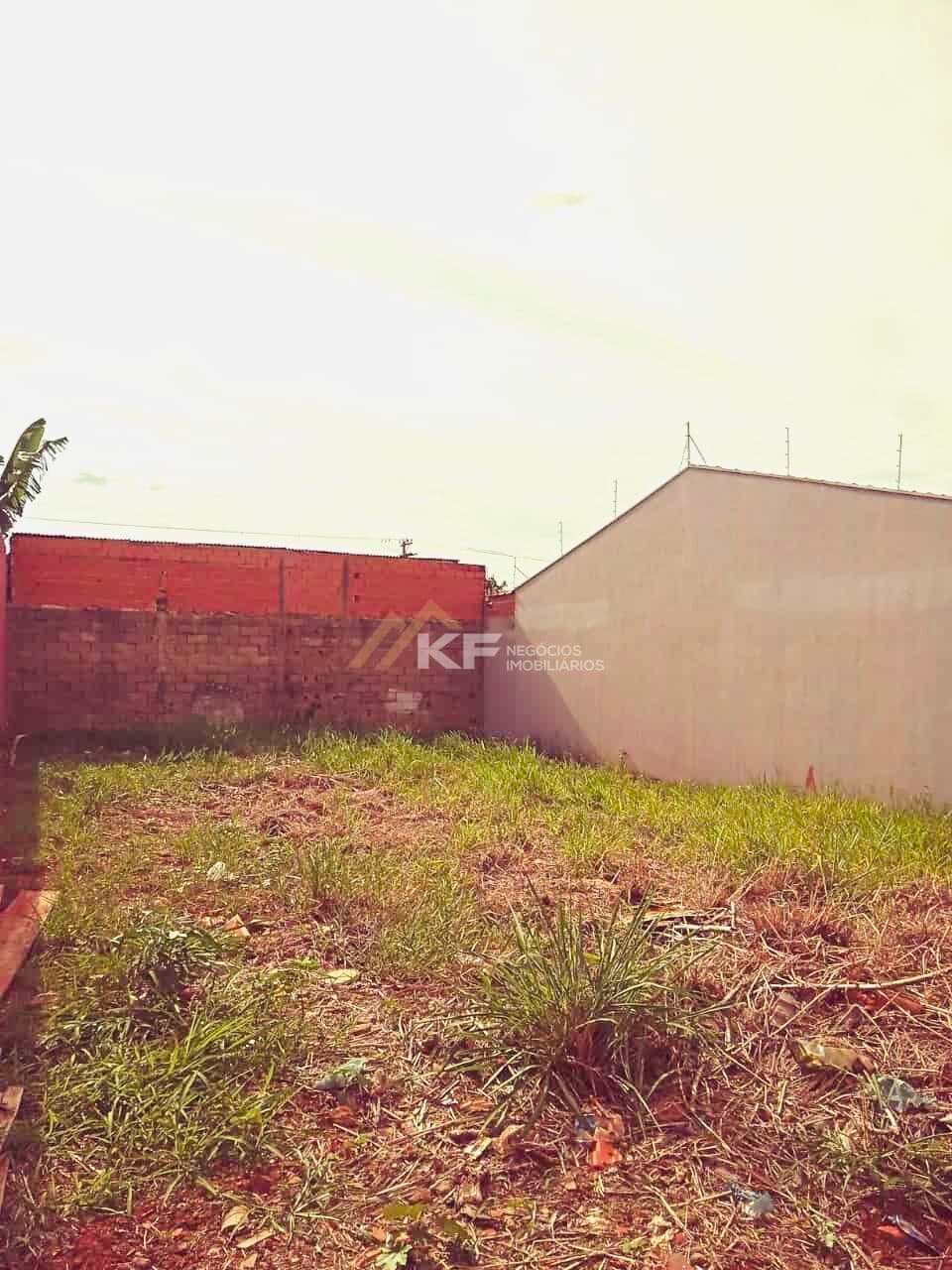 Terreno murado no Jd. Santa Emília em Jardinópolis- SP