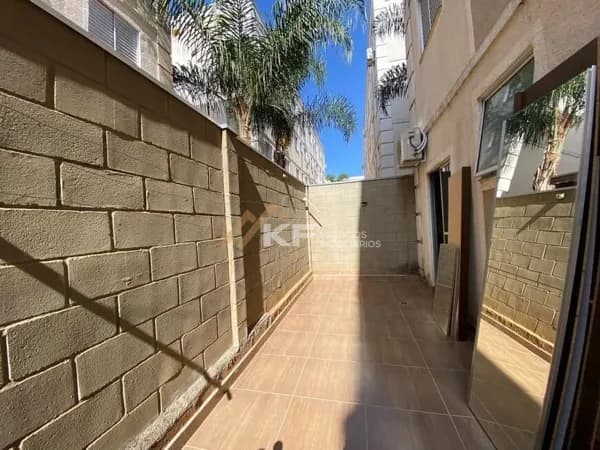 Apartamento Térreo Cond. Reino da Inglaterra- Ribeirão Preto- SP