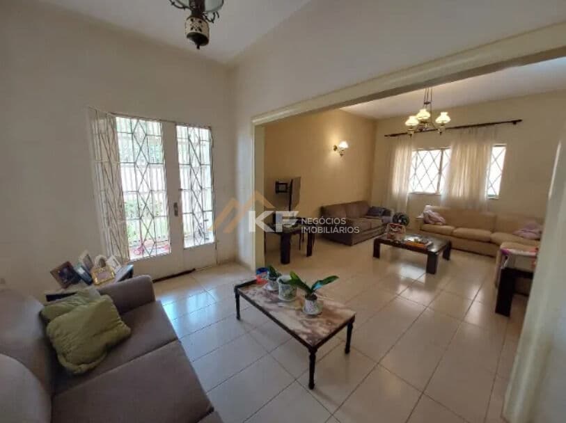 Casa Sobrado à Venda no Centro - Ribeirão Preto / SP