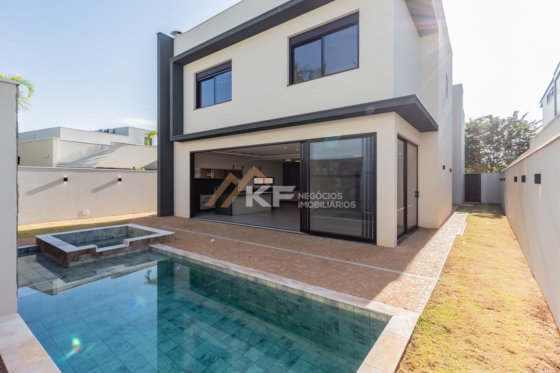 Casa em Condomínio á Venda no Alphaville III - Ribeirão Preto / SP
