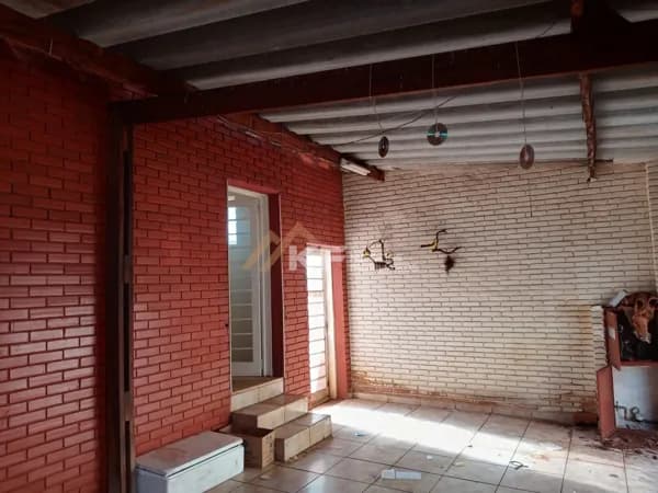 Casa à Venda - Vila Amélia-Ribeirão Preto/ SP