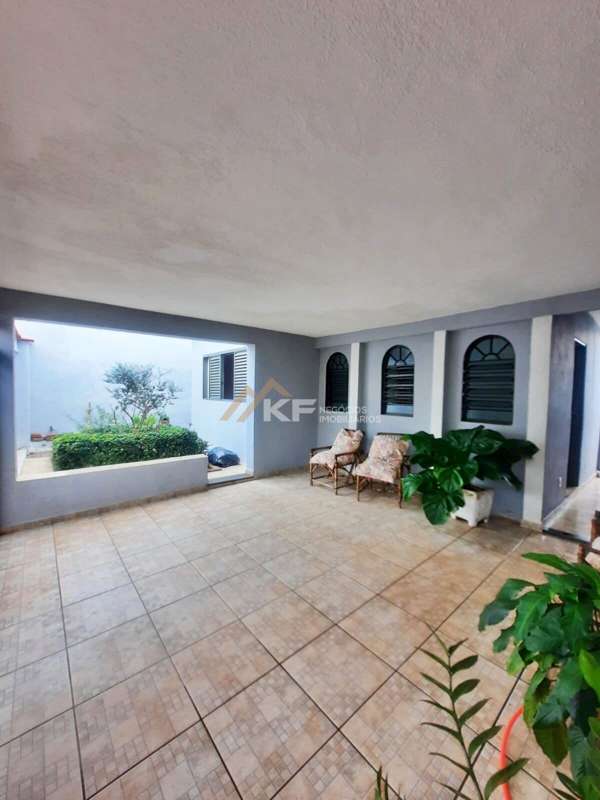 Casa à venda com 02 dormitórios no bairro Alto do Ipiranga em Ribeirão Preto - SP.
