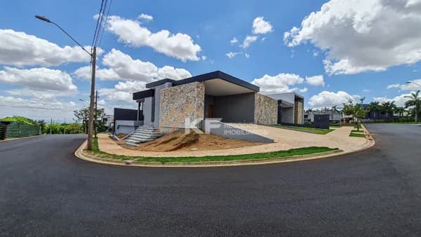Casa em Condomínio à Venda no Alto do Castelo 1 - Ribeirão Preto / SP