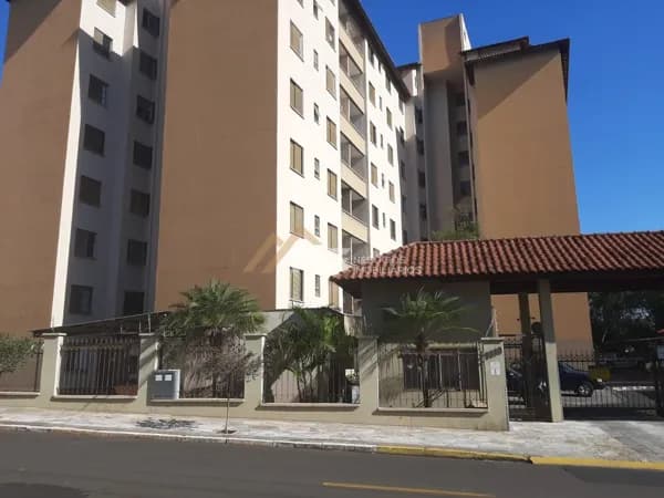 Apartamento Térreo – 3 Quartos (1 Suíte) – Localização Privilegiada! - Jardim Palma Travassos