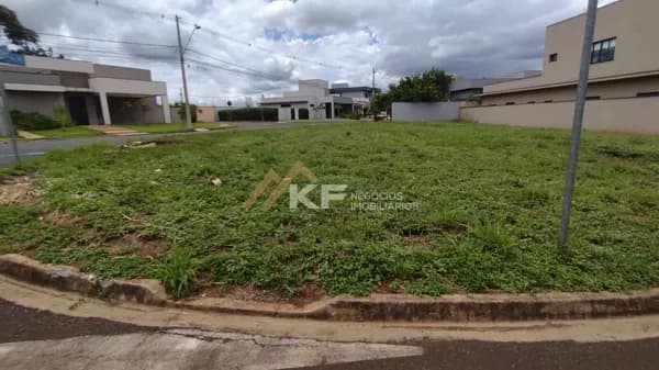 Terreno em Condomínio no Portal da Mata- Ribeirão Preto-SP