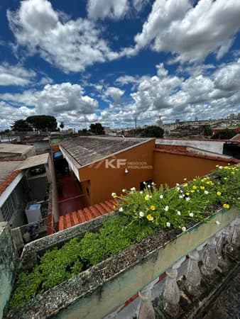 Casa à Venda de 3 dormitórios com 1 Suíte - Jardim Marchesi - Ribeirão Preto/SP