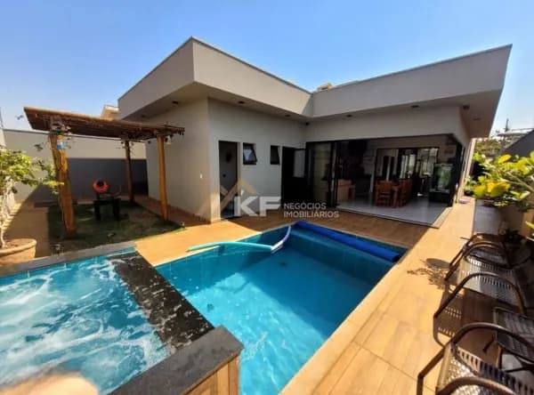 Casa à Venda no Ribeirania - Ribeirão Preto/SP