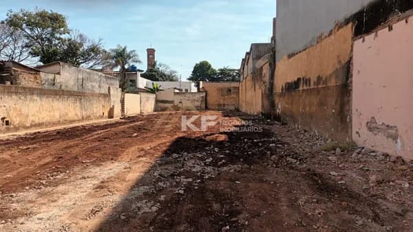 Terreno à Venda no Campos Elísios - Ribeirão Preto / SP