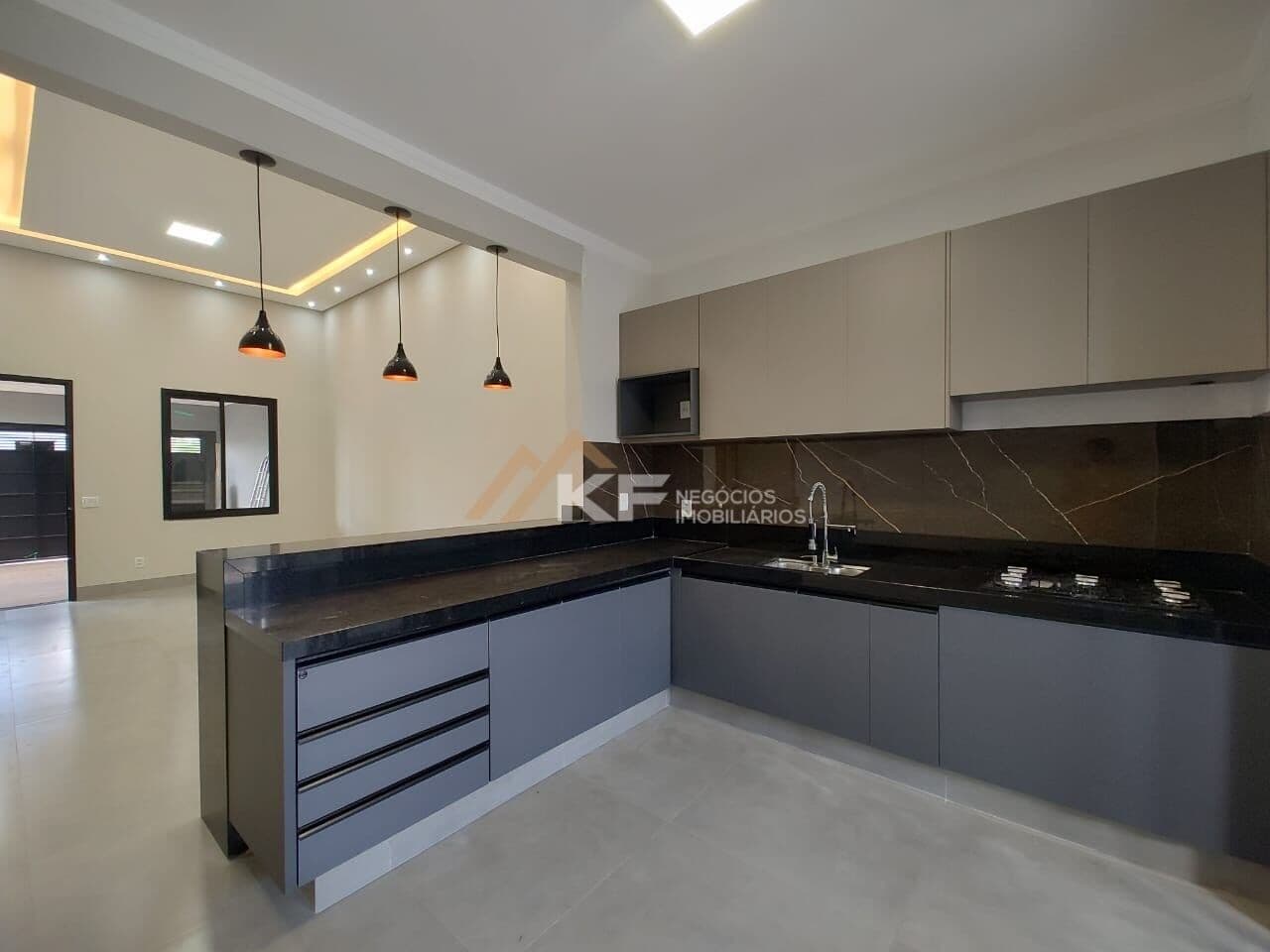 Casa à venda com 3 quartos, sendo 2 suites no bairro Jardim Santa Cecília - Bonfim Paulista - Ribeirão Preto / SP