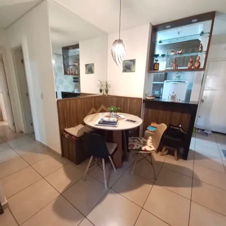 Apartamento com Sacada, no Bairro Jardim Anhanguera, Ribeirão Preto- SP
