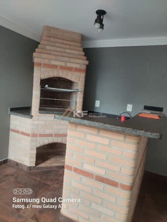 Casa em Sumarezinho, Ribeirão Preto - SP.