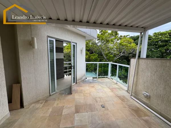 Apartamento em Santo Antônio de Pádua - tavares