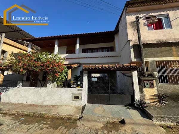 Sobrado em Aperibé - Centro