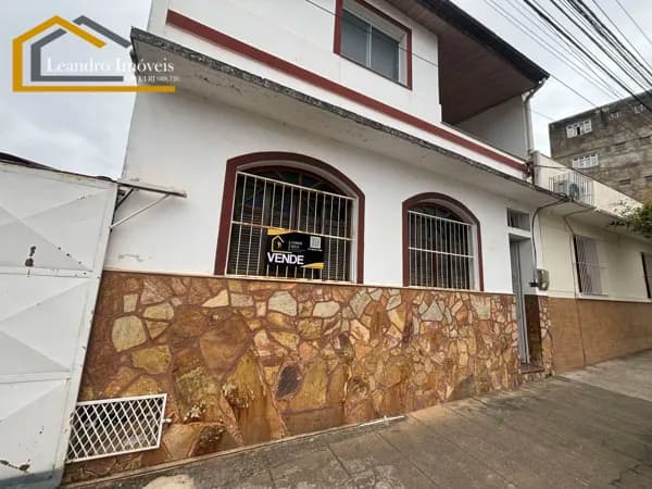 Casa em Miracema - Centro