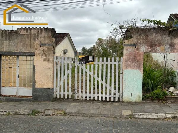 Sala/Conjunto em Miguel Pereira - Centro