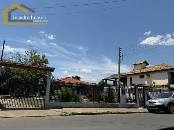 Casa em Miracema - Centro