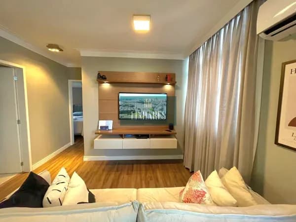 Apartamento no bairro Agronomica