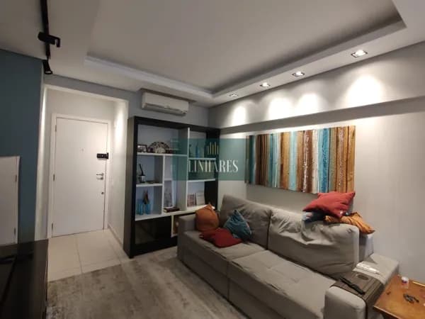 Apartamento 2 dormitórios em Coqueiros