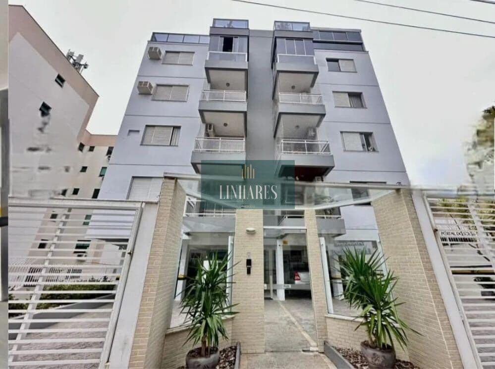 Apartamento no bairro Córrego Grande Florianopólis