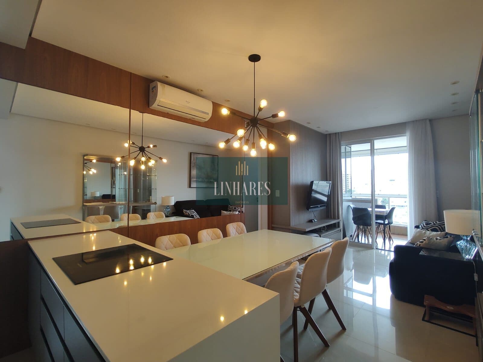 Apartamento Mobiliado 2 dormitórios em Barreiros