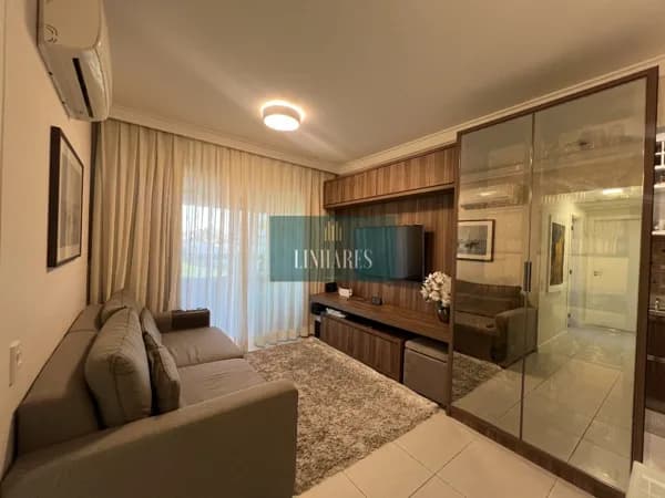 Apartamento dois dormitórios à venda no Novo Estreito, Florianópolis.