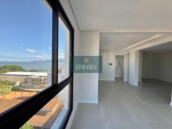 Apartamento 3 dormitórios com suíte, vista mar em Coqueiros, Florianópolis/SC