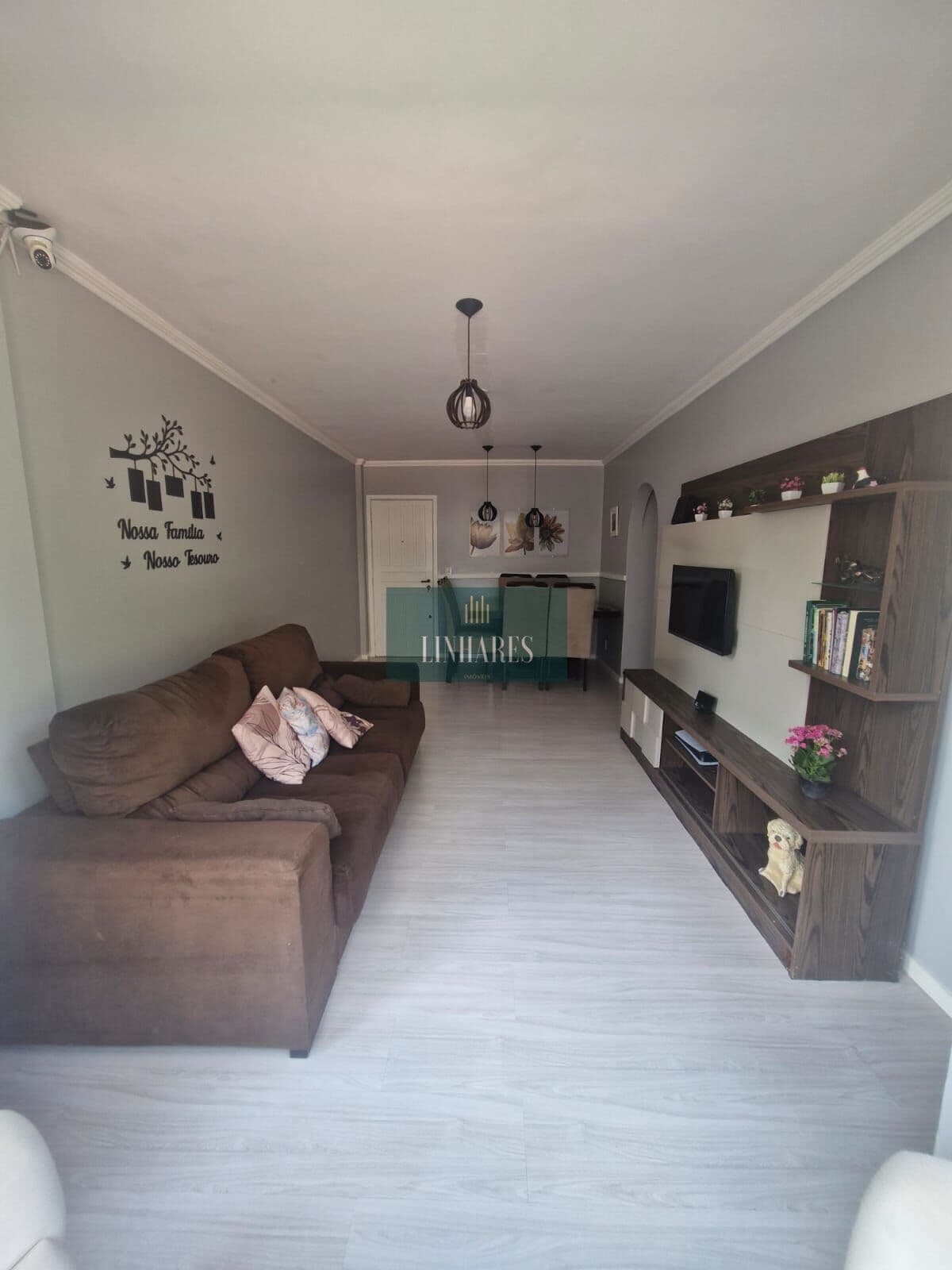 Apartamento 3 dormitórios mobiliado em Capoeiras, Florianópolis/SC