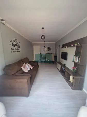 Apartamento 3 dormitórios mobiliado em Capoeiras, Florianópolis/SC