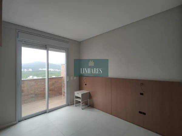 Apartamento Duplex 2 suítes na Trindade