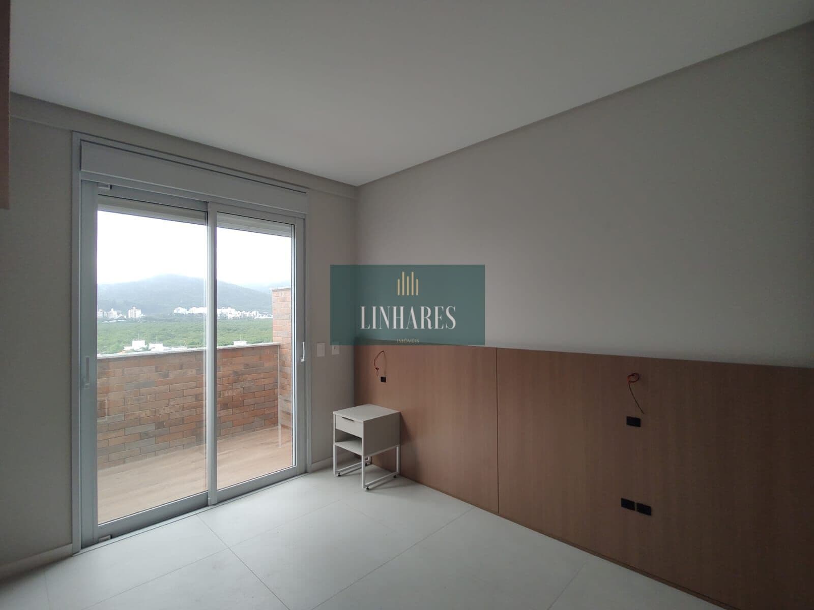 Apartamento Duplex 2 suítes na Trindade