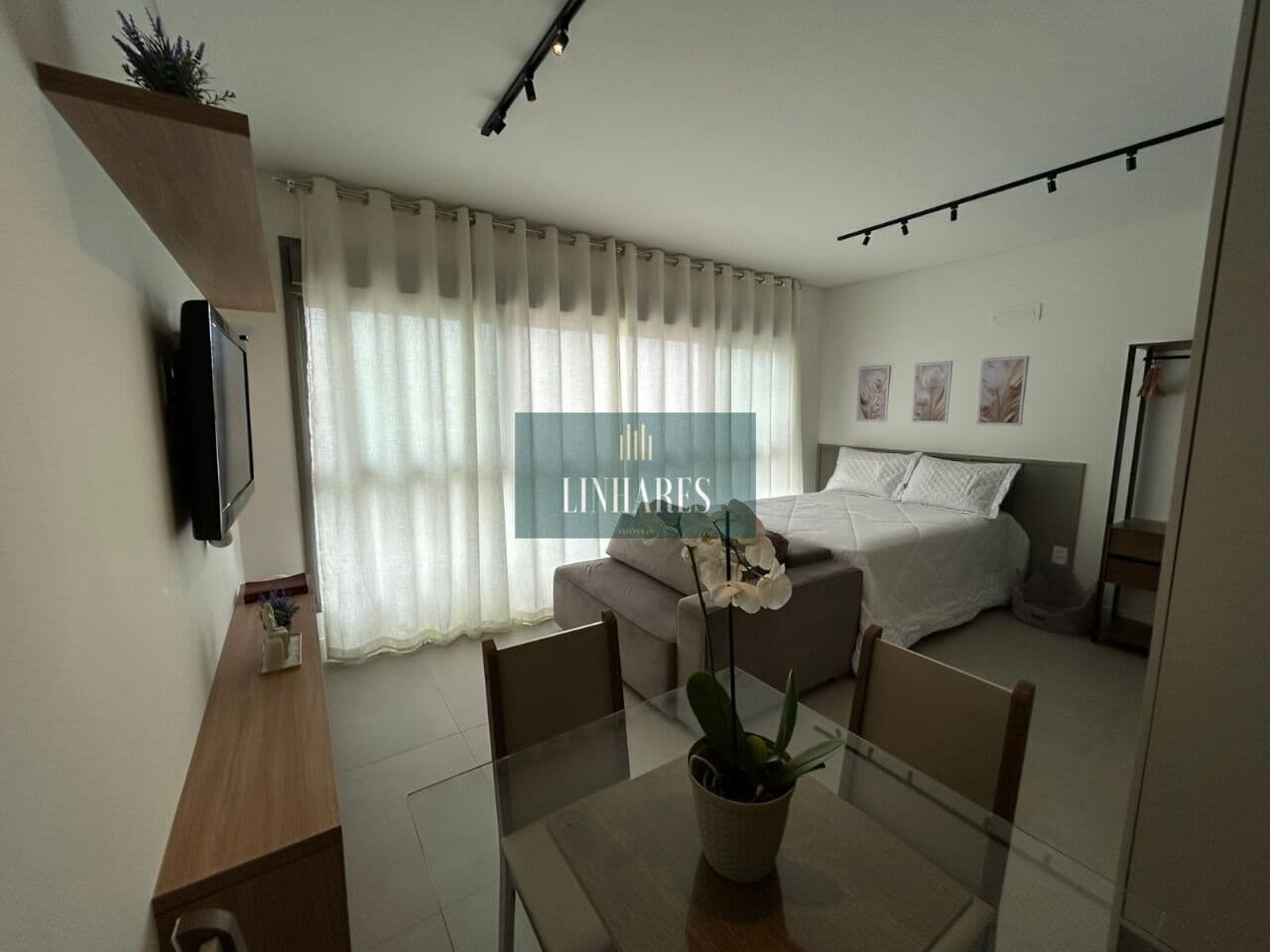 Apartamento Studio mobiliado no Estreito, Florianópolis/SC