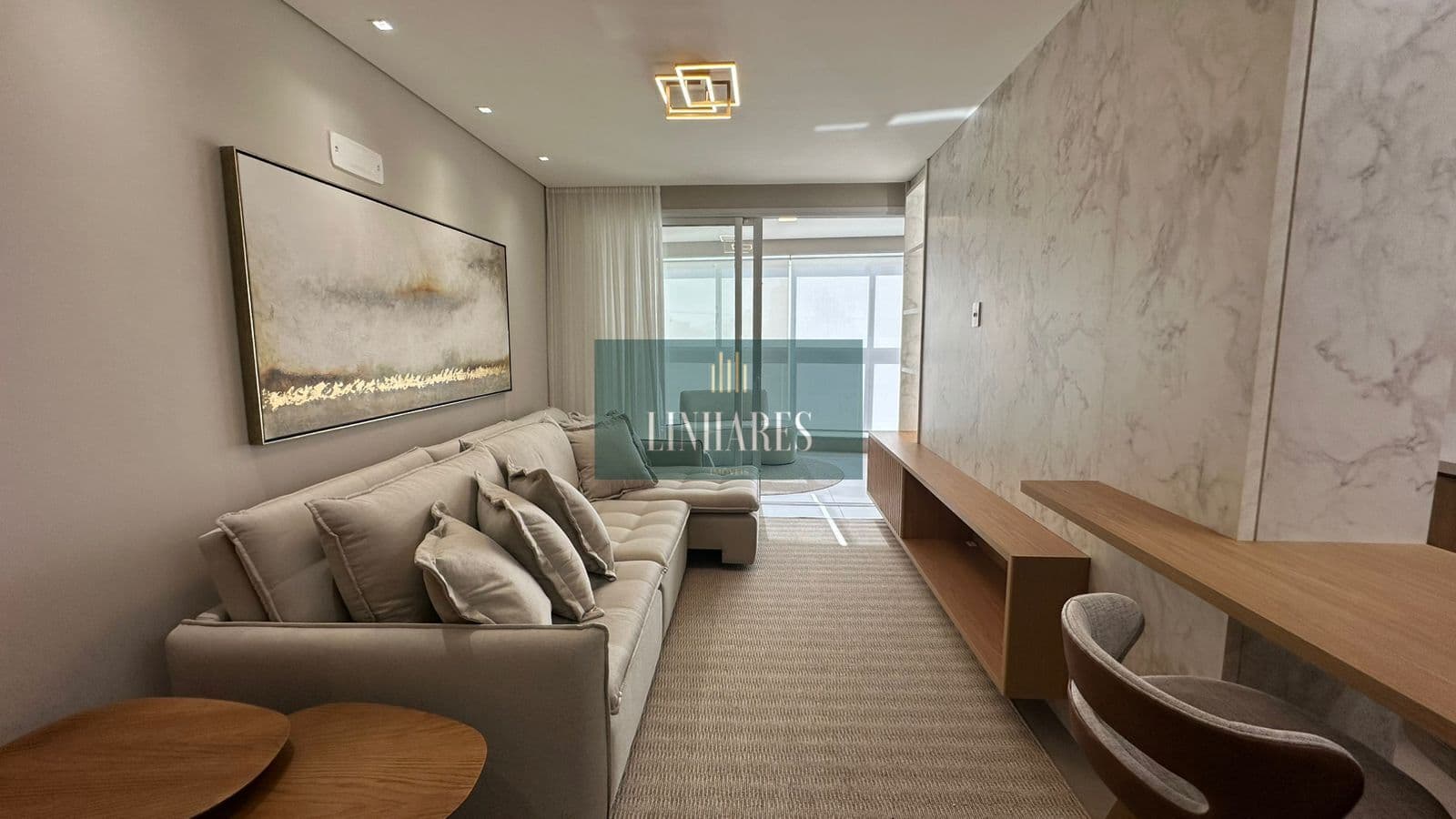 Apartamento 3 suítes no Estreito