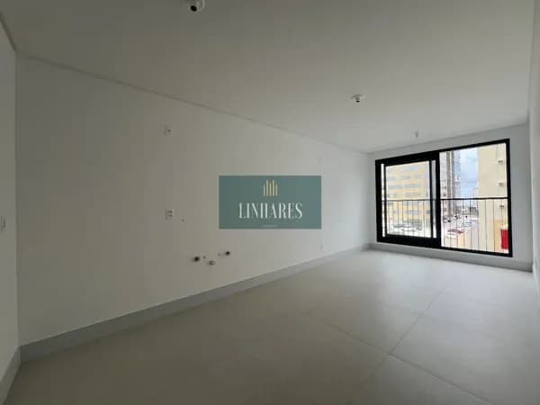 APARTAMENTO 01 DORMITÓRIO - ESTREITO - FLORIANÓPOLIS