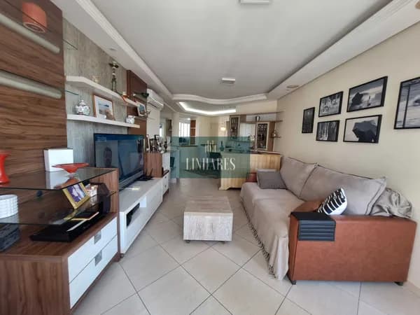 Apartamento em Balneário do Estreito Florianópolis/SC