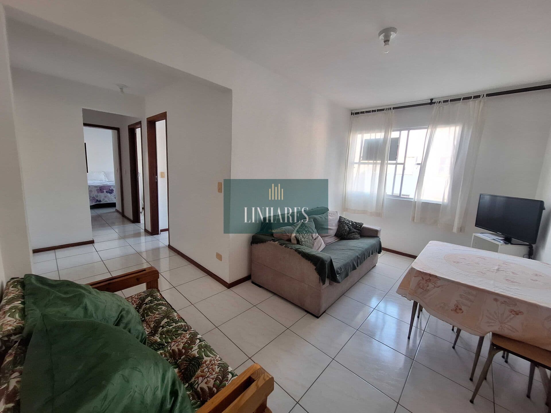 Apartamento Padrão no bairro Coqueiros Florianopolis- SC