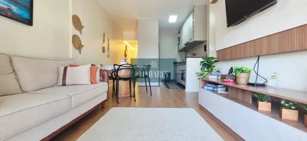 Apartamento 2 dormitórios com suíte, reformado e 100% mobiliado no bairro Ingleses , Florianópolis/SC