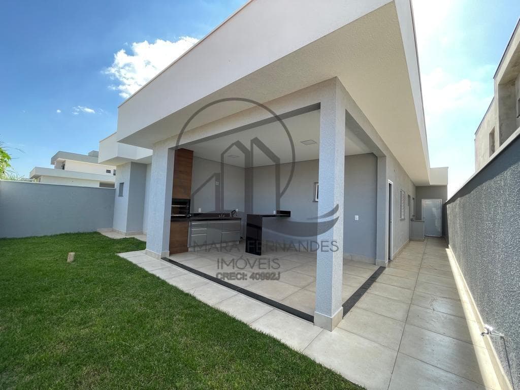 Casa à venda no bairro Parque Brasil 500 em Paulínia/SP