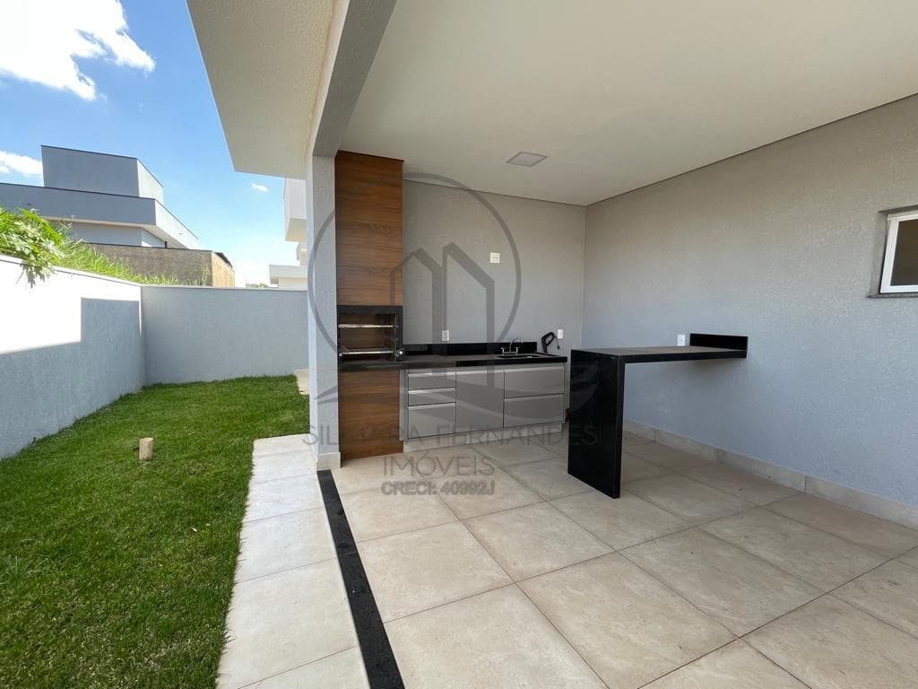 Casa à venda no bairro Parque Brasil 500 em Paulínia/SP