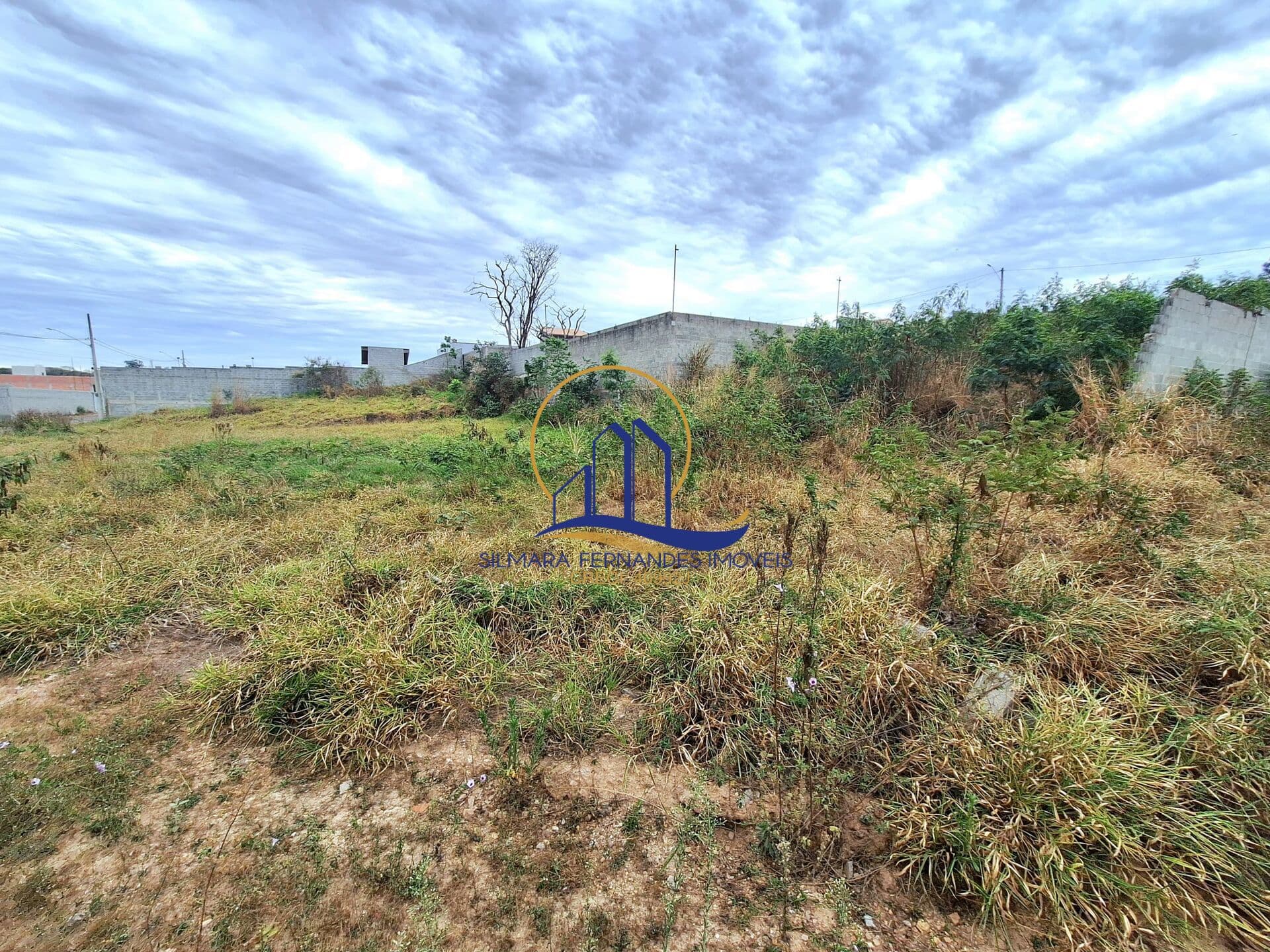 Lote/Terreno em Hortolândia - Chácaras Luzitana