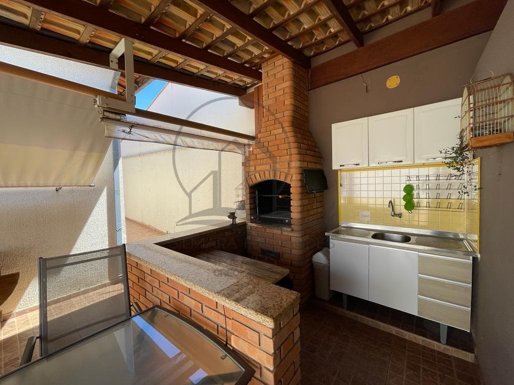 Casa à venda no bairro Parque dos Jacarandás em Campinas/SP