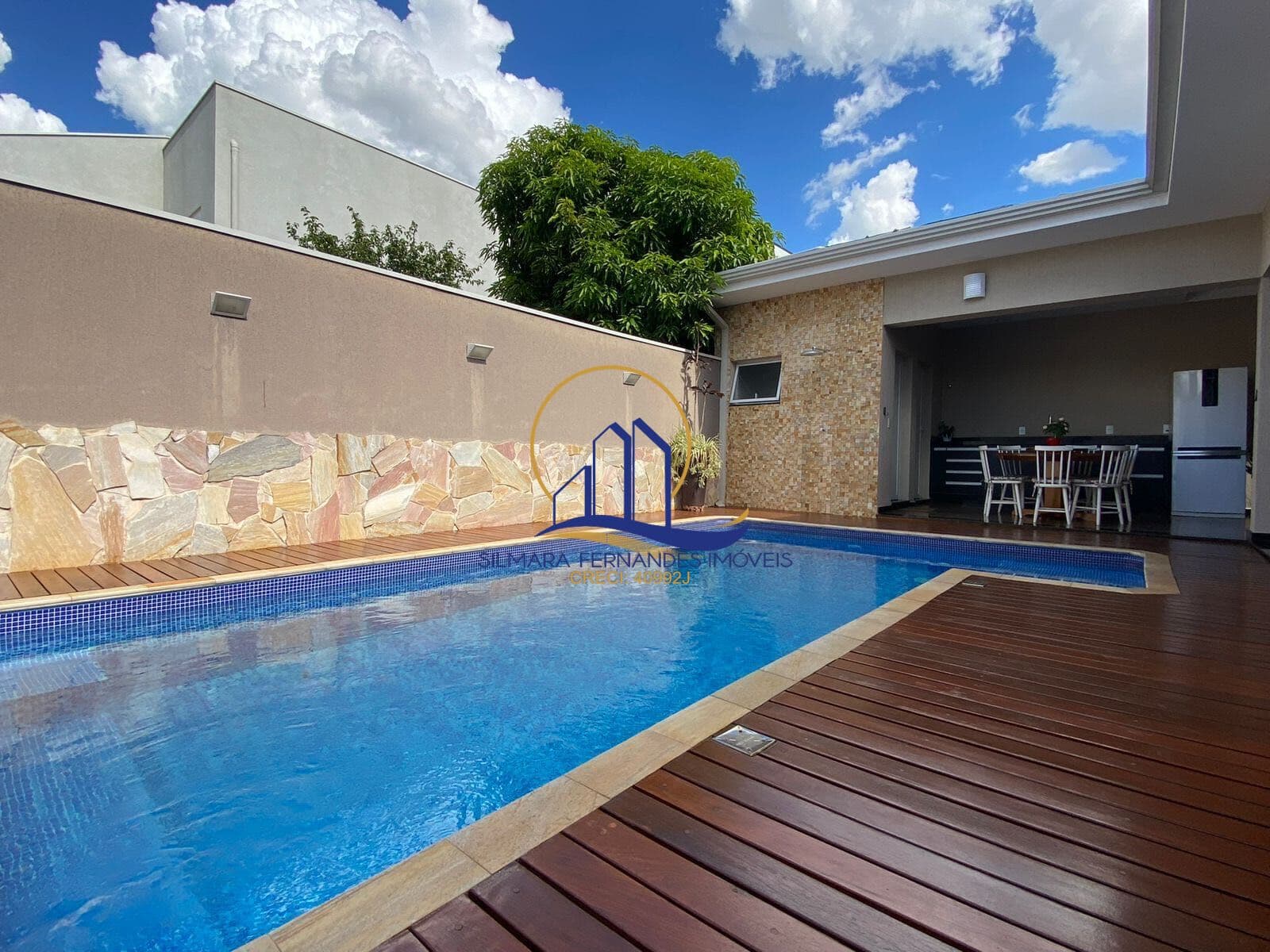 Casa de Condomínio em Hortolândia - Jardim Golden Park Residence