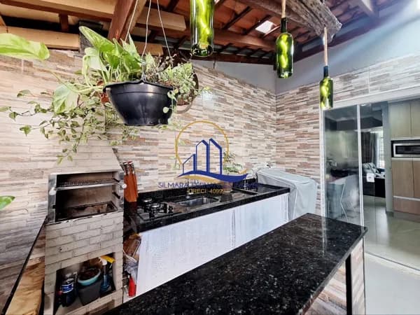 Casa de Condomínio em Sumaré - Parque Villa Flores