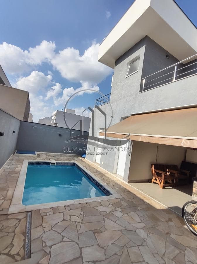 Casa à venda no bairro Centro em Sumaré/SP