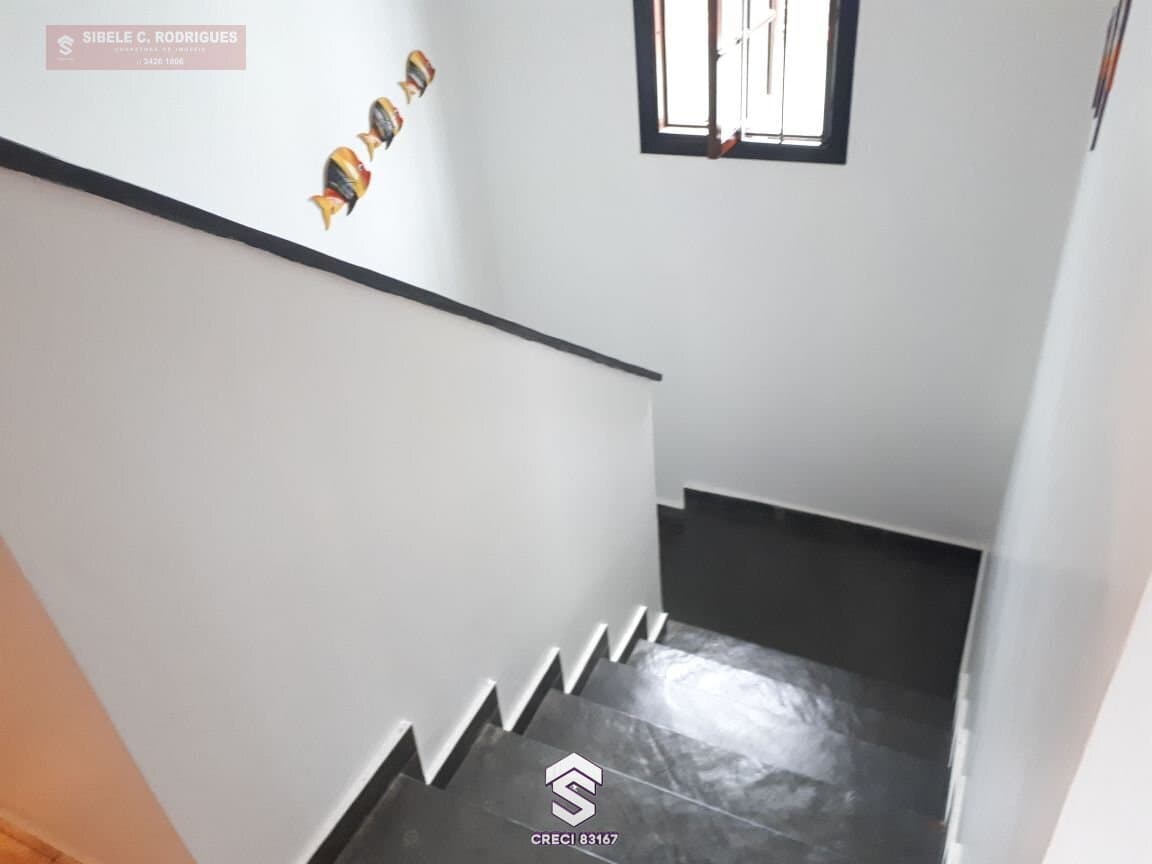Sobrado Padrão para Venda em Suarão Itanhaém-SP